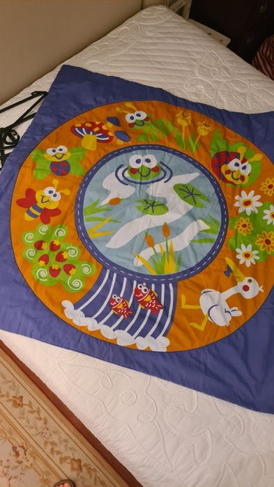 Tapete de brincar para bebé. 1 m de lado
