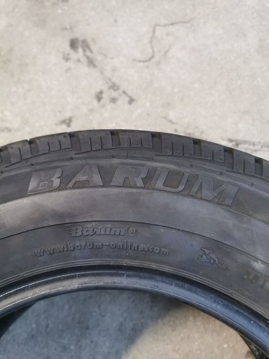Para opon 195/70R14C Barum Vanis