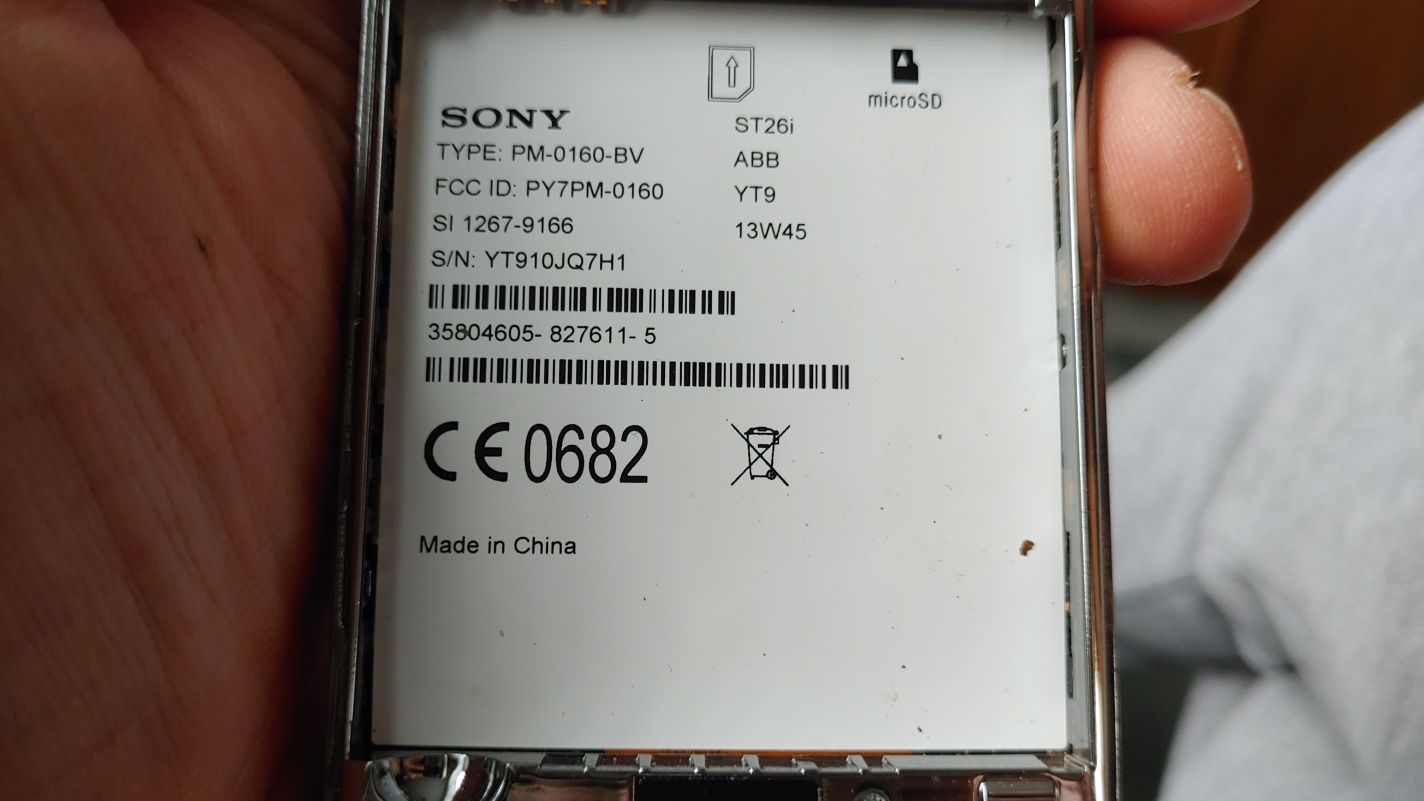 Sony xperia ST26i telefon dotykowy