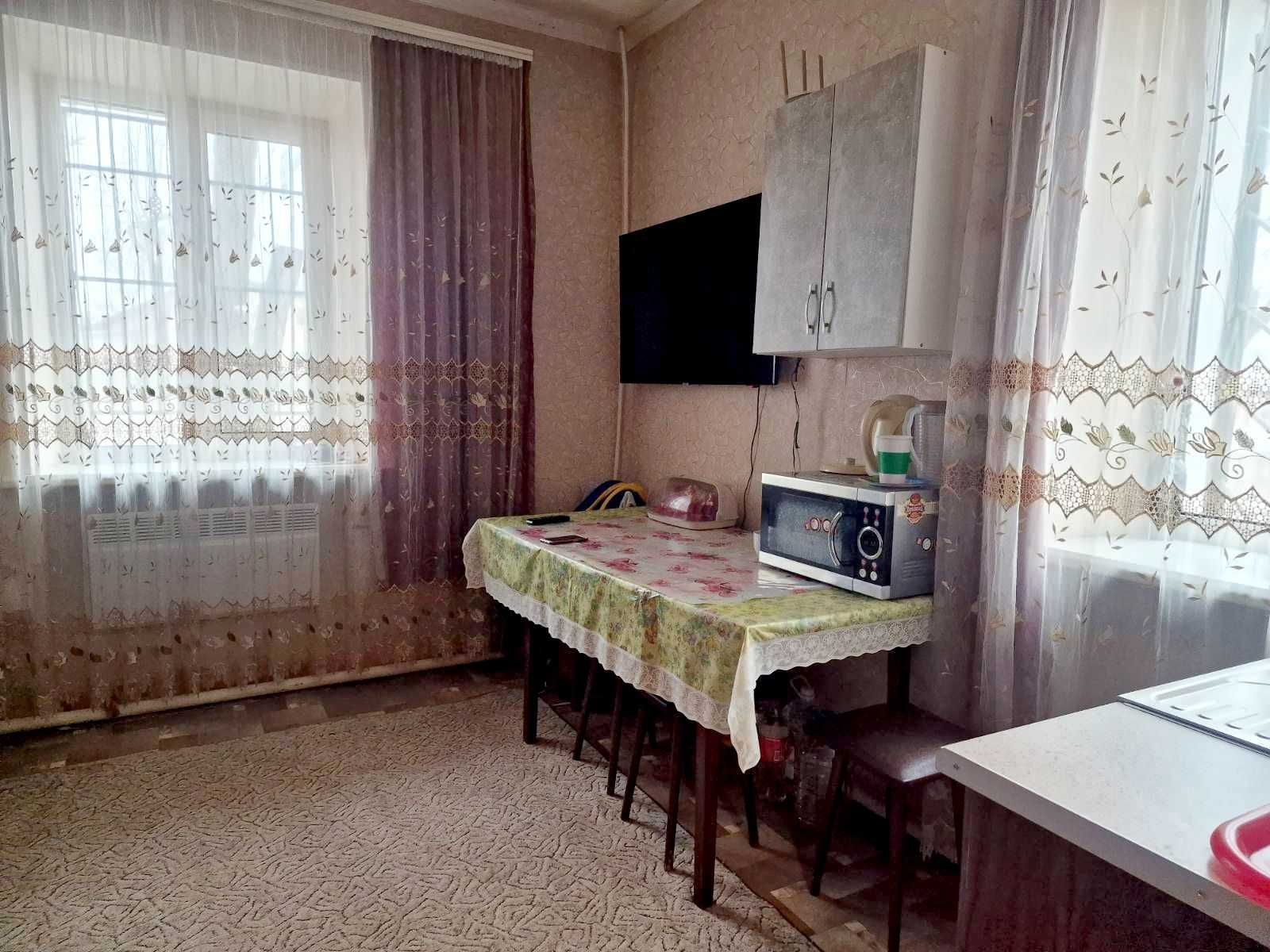 Продам две комнаты в общежитии, 12 Квартал, Г. Сталинграда