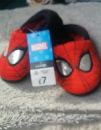 Nowe papcie spiderman 27/28