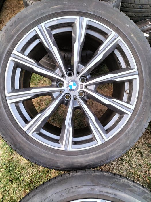 Felgi BMW X5 G05 M Pakiet 20 Dwie szerokości+opony Pirelli
