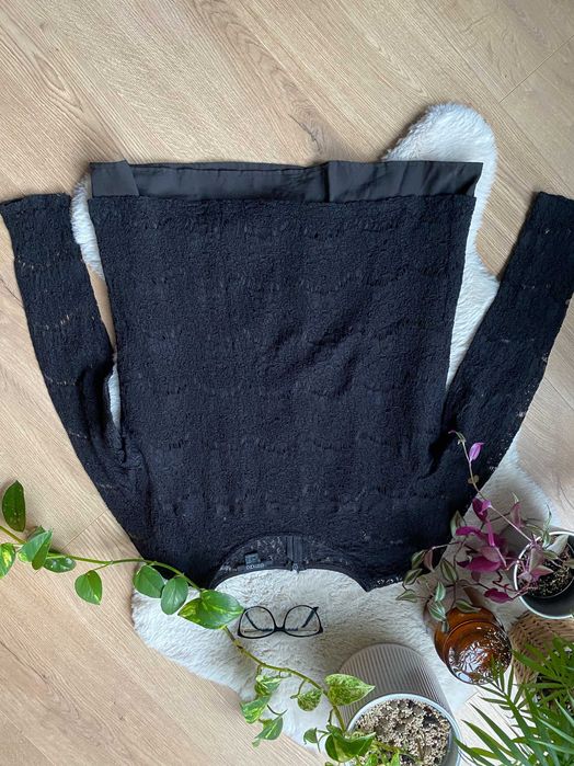 Bluzka czarna elegancka rozmiar 36