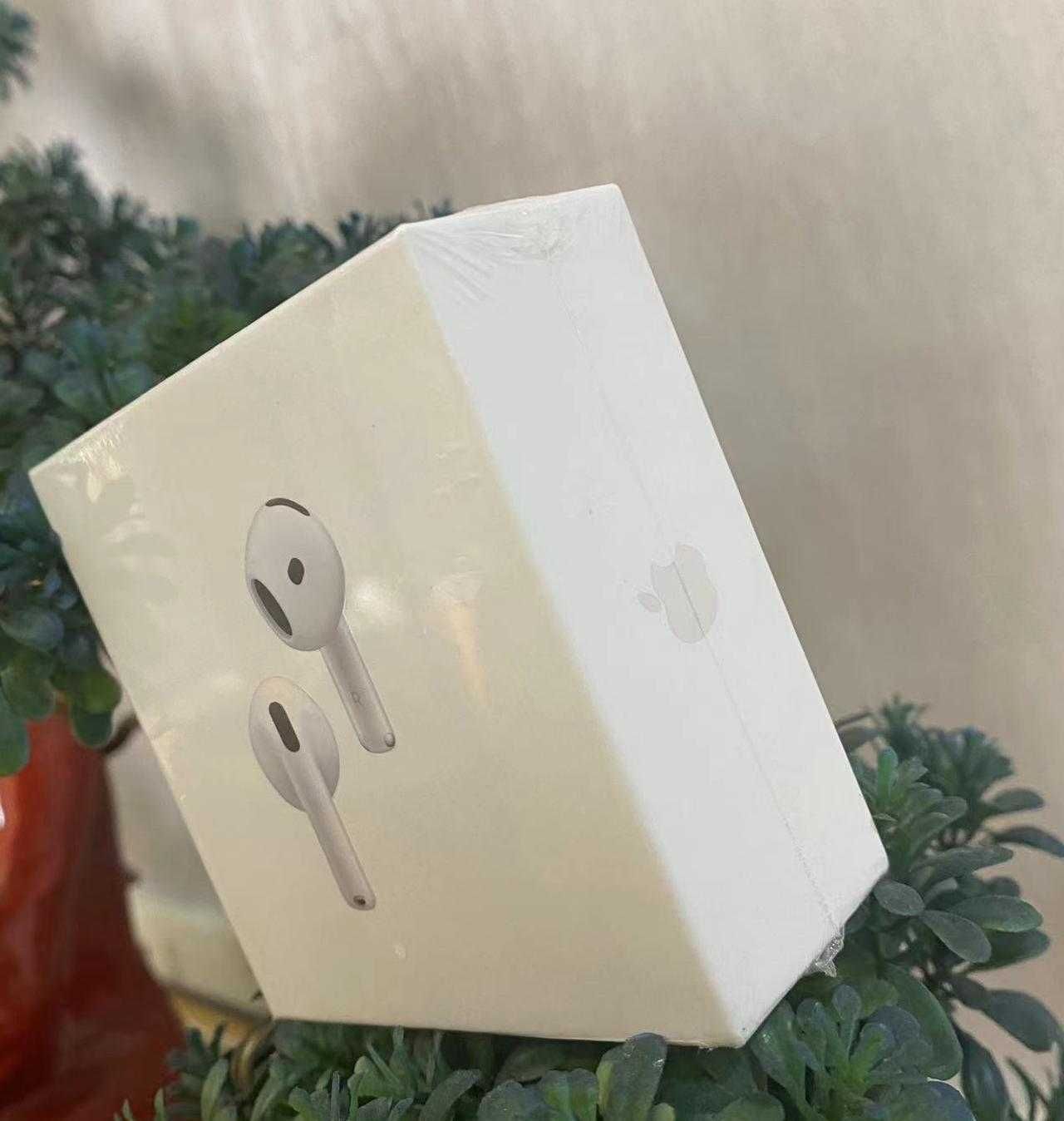 Oryginał Gwarancja Apple iPhone słuchawki bluetooth Airpods4