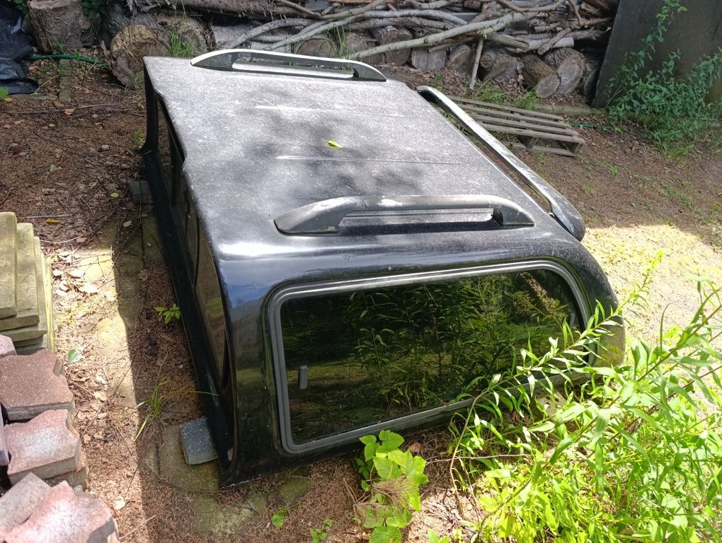 Hardtop Toyota Hilux