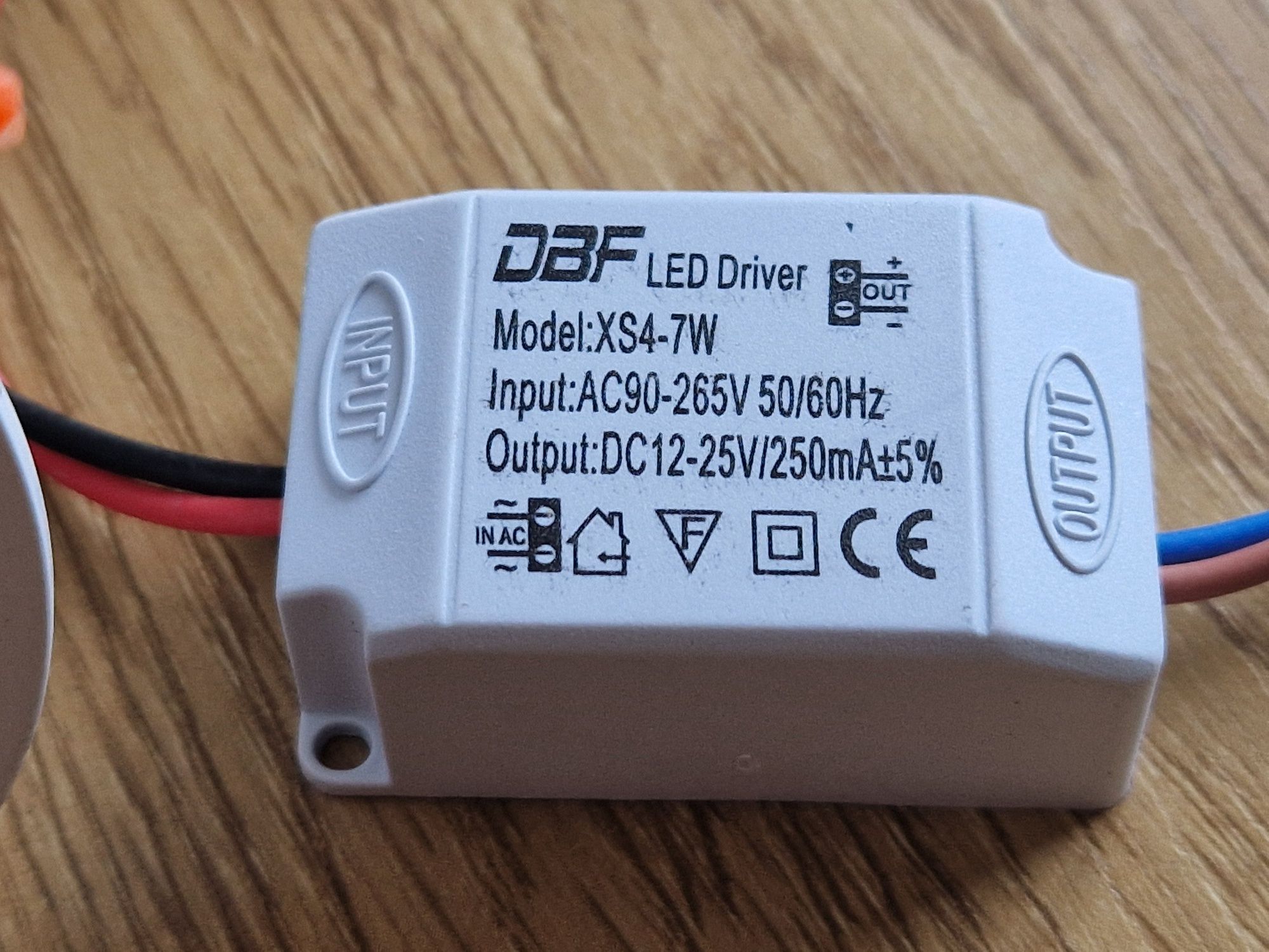 Lampa Led z modułem