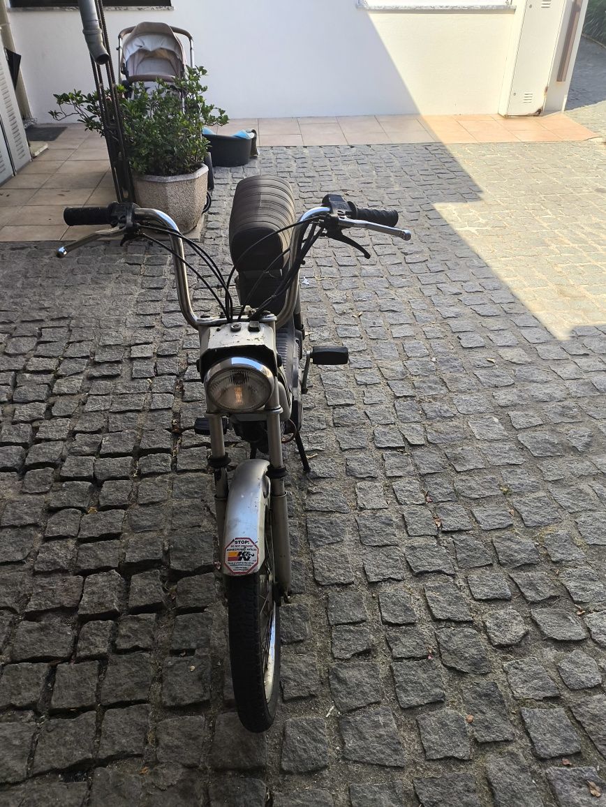 Motobecane M11 a andar !