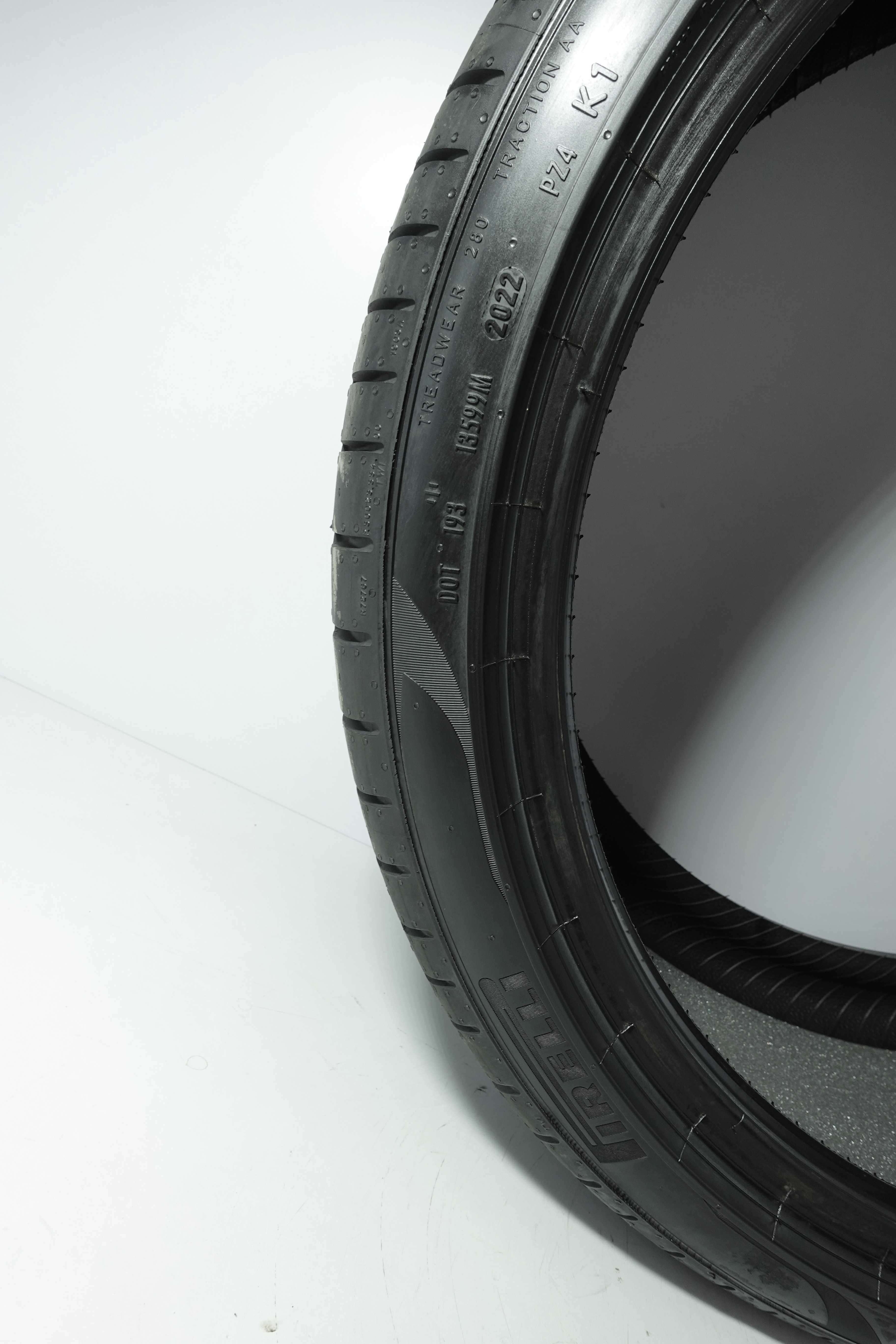 Pirelli P Zero 255/35R21 98 W rant ochronny kpl