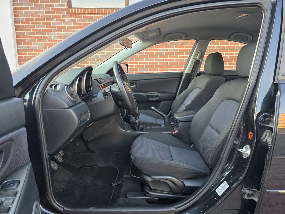 Mazda 3 1.6 Di Sedan 109cv