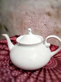 Bule de chá em porcelana