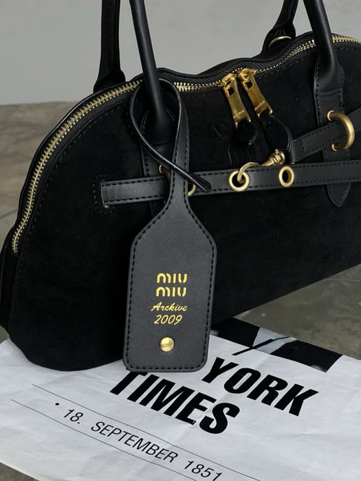 Сумка Miu Miu Aventure Nappa Suede