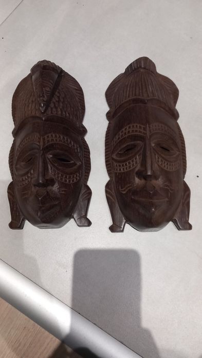 Dwie rzeźby do powieszenia 27 x 17