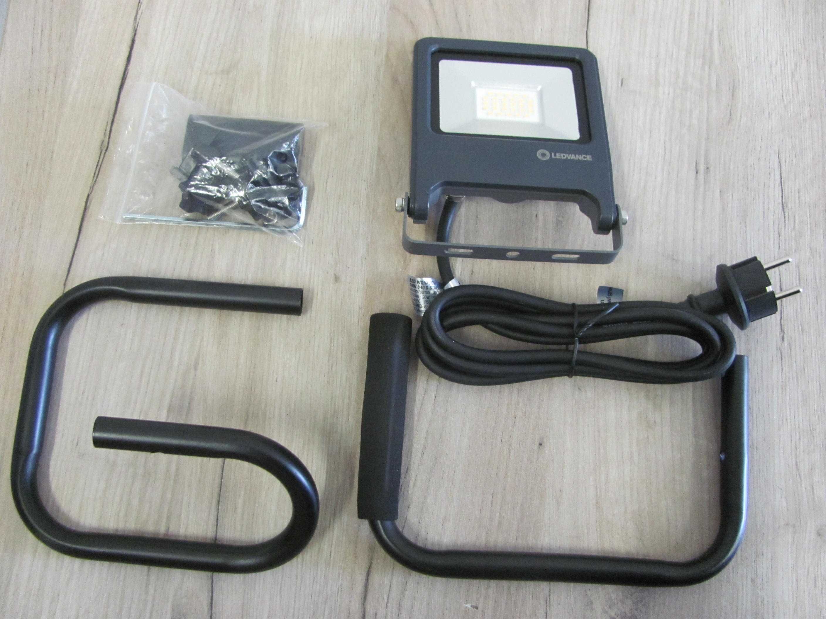 Lampa robocza LEDVANCE LED 20W IP65 1700lm