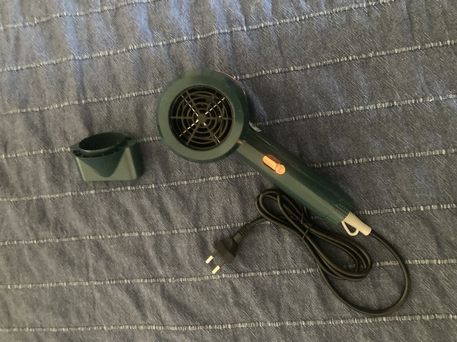 Електричний фен з підсвіткою
