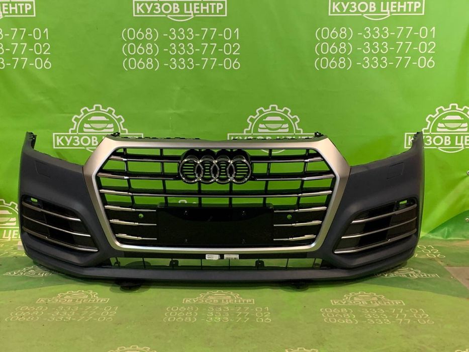 Комплект передній Audi Q5 2017 - 2020 бампер капот фара телевизор фары
