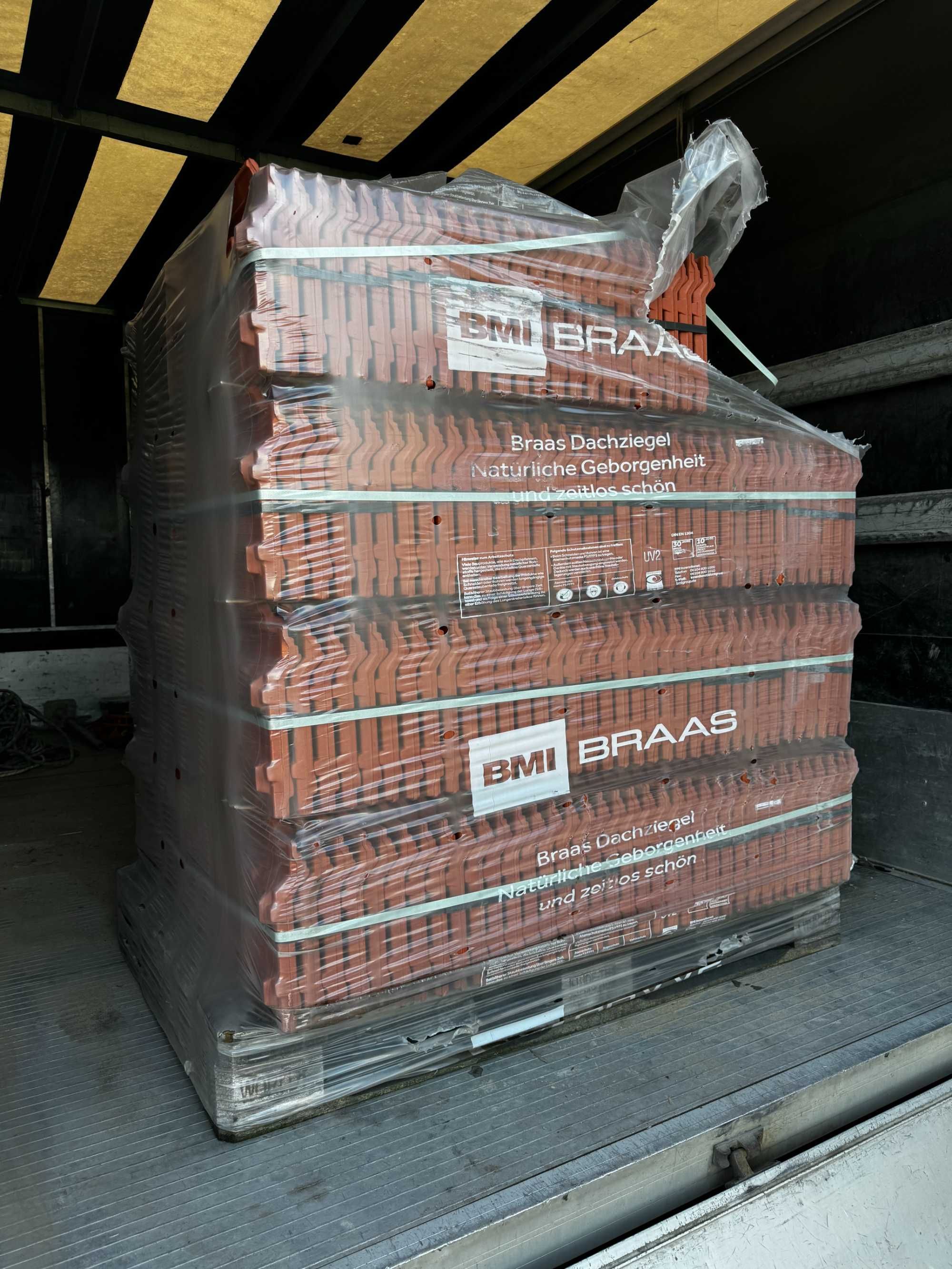 Dachówka ceramiczna nowa  Ruppceramika Braas Rubin 13V miedź angoba
