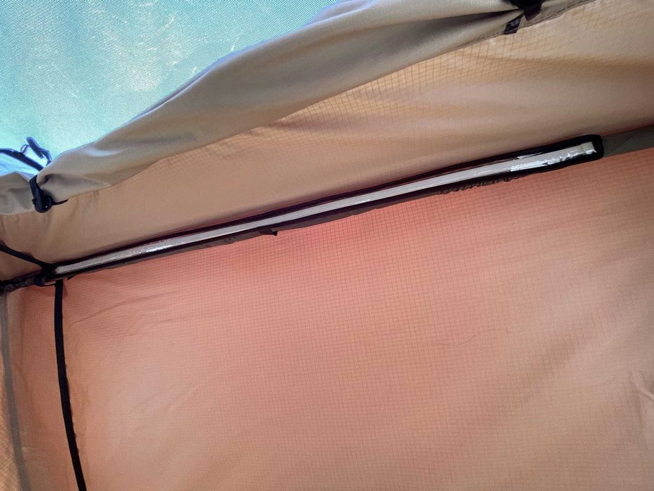 Namiot dachowy ALASKA 190 cm 5 osobowy beżowy