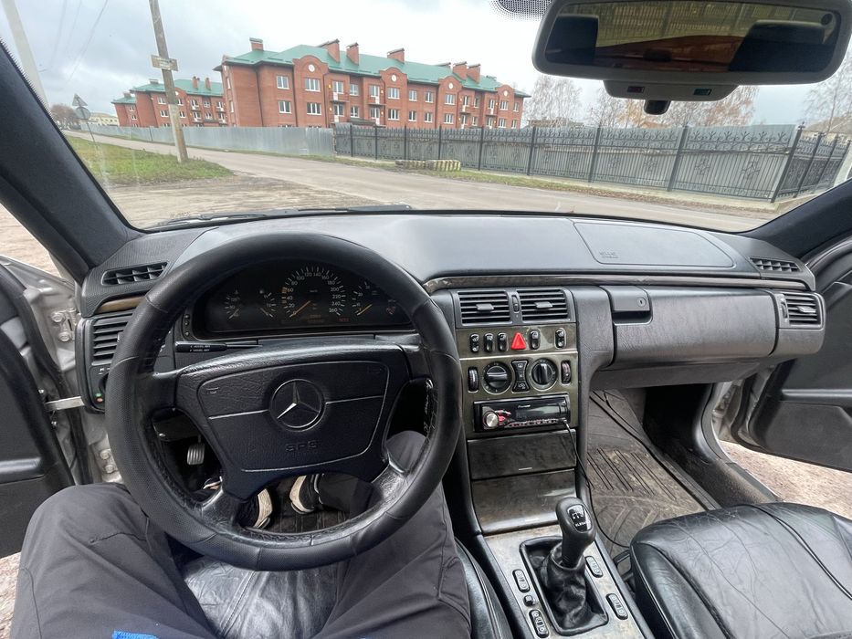 Мерседес w210 e280