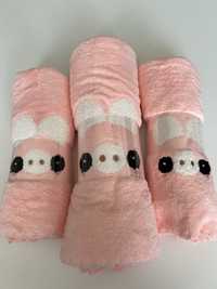 Zestaw różowych ręczników szybkoschnących