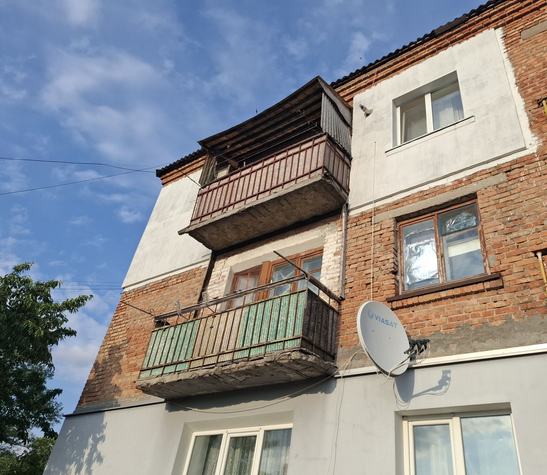 3-кімнатна квартира в районі ЦРЛ