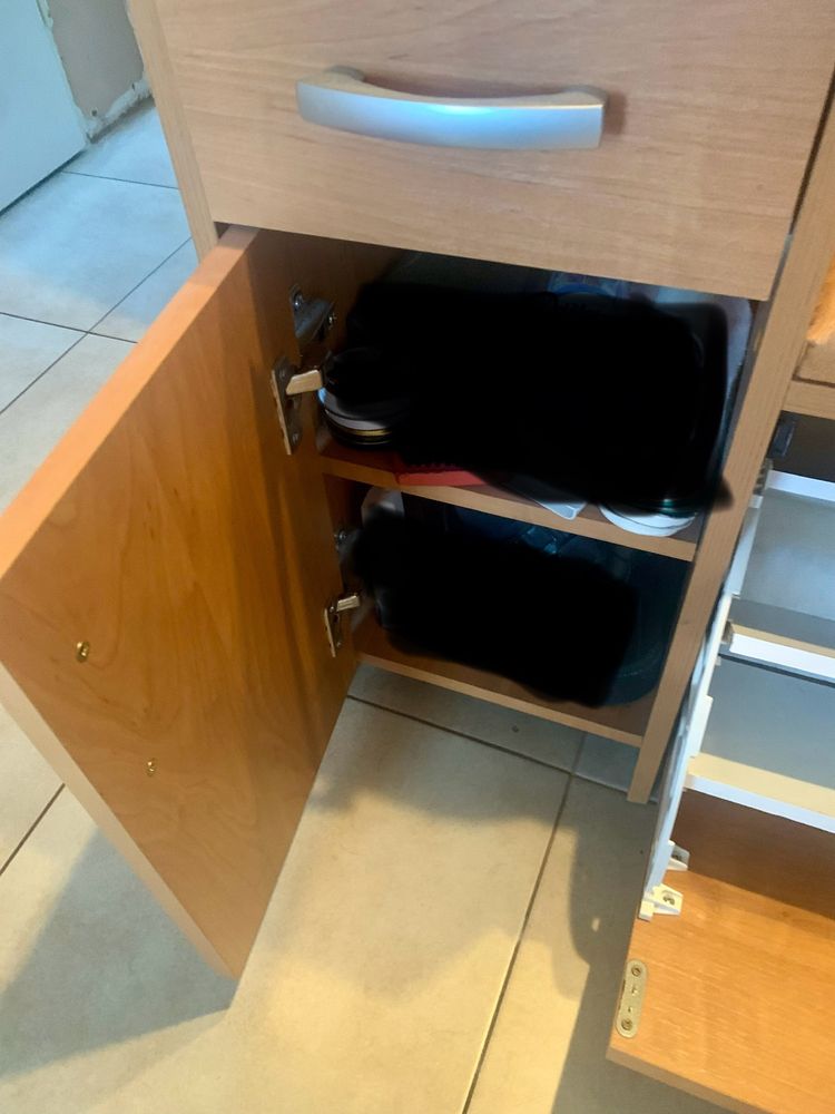 Sprzedam szafke na buty