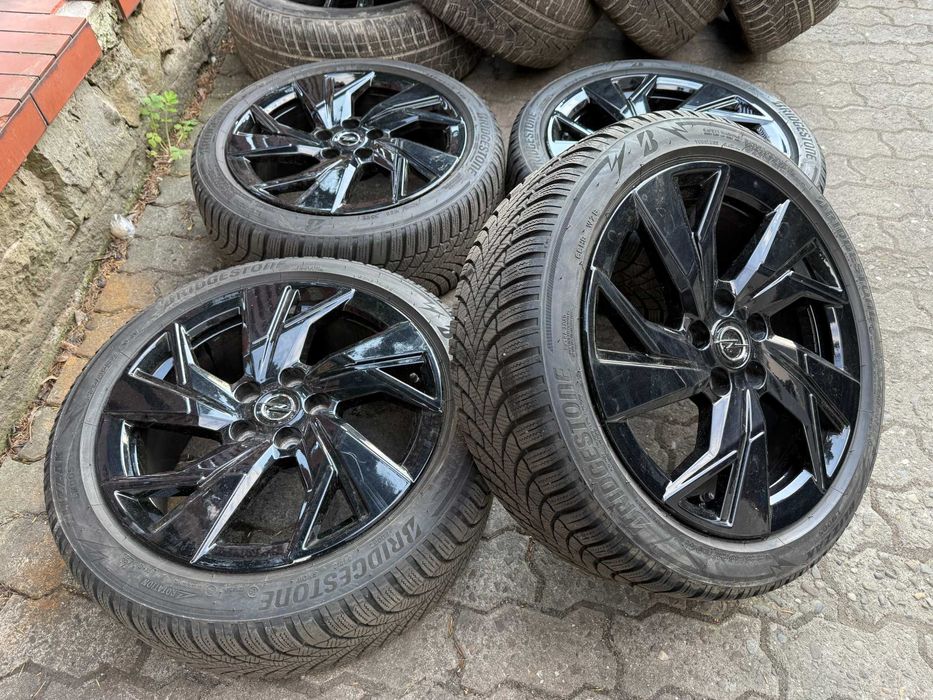 Koła 17" 5x108 Opel Astra L Peugeot 308 Citroen z oponami zimowymi