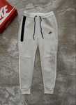 Нові штани Nike Tech Fleece