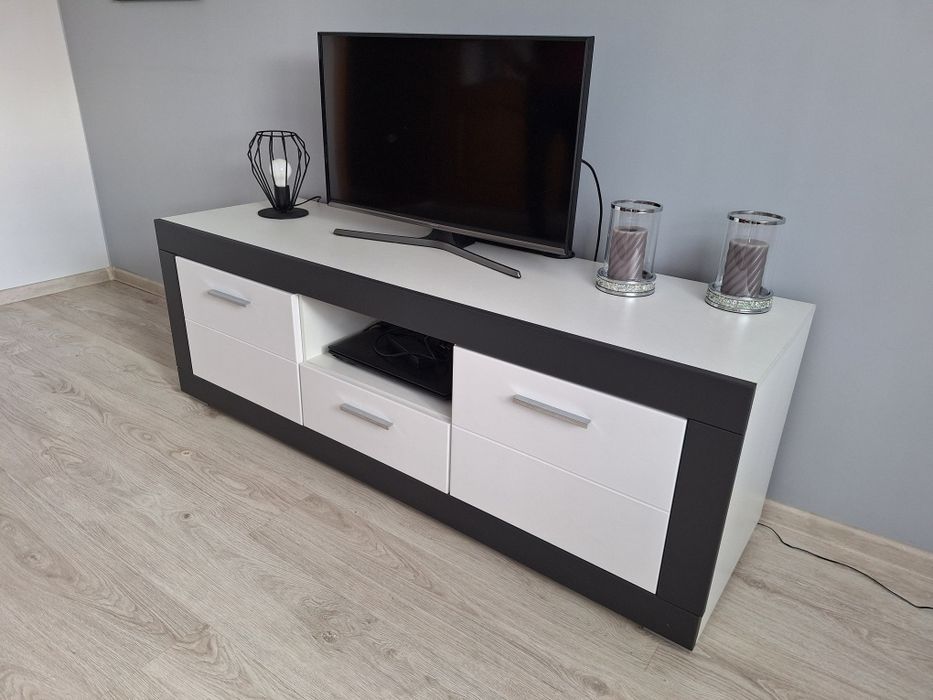Szafka RTV Agata Meble Gray