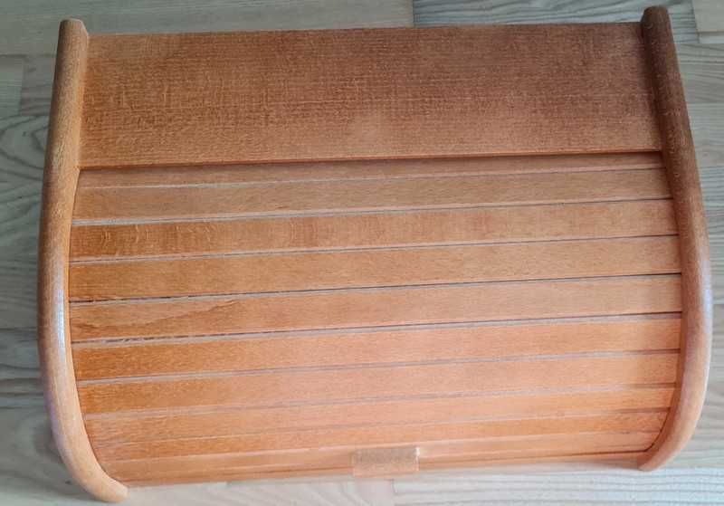 Chlebak drewniany