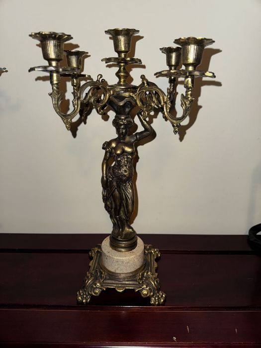 Swiecznik z mosiadzu