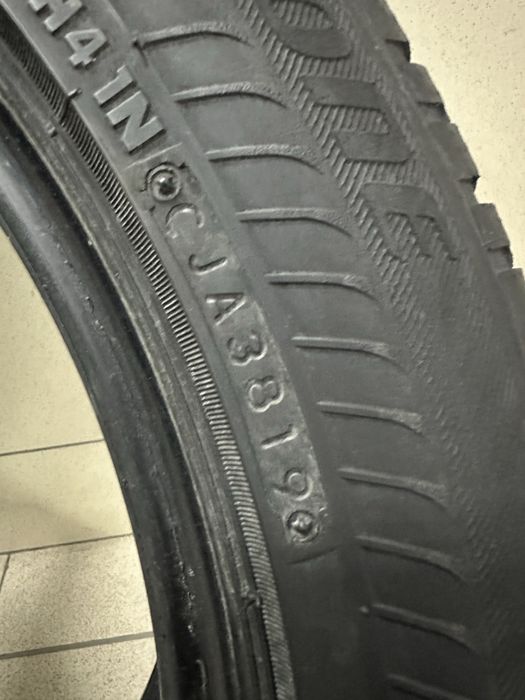 Покришка резина 225/50 R18 Bridgestone Drive Guard 2019 4мм