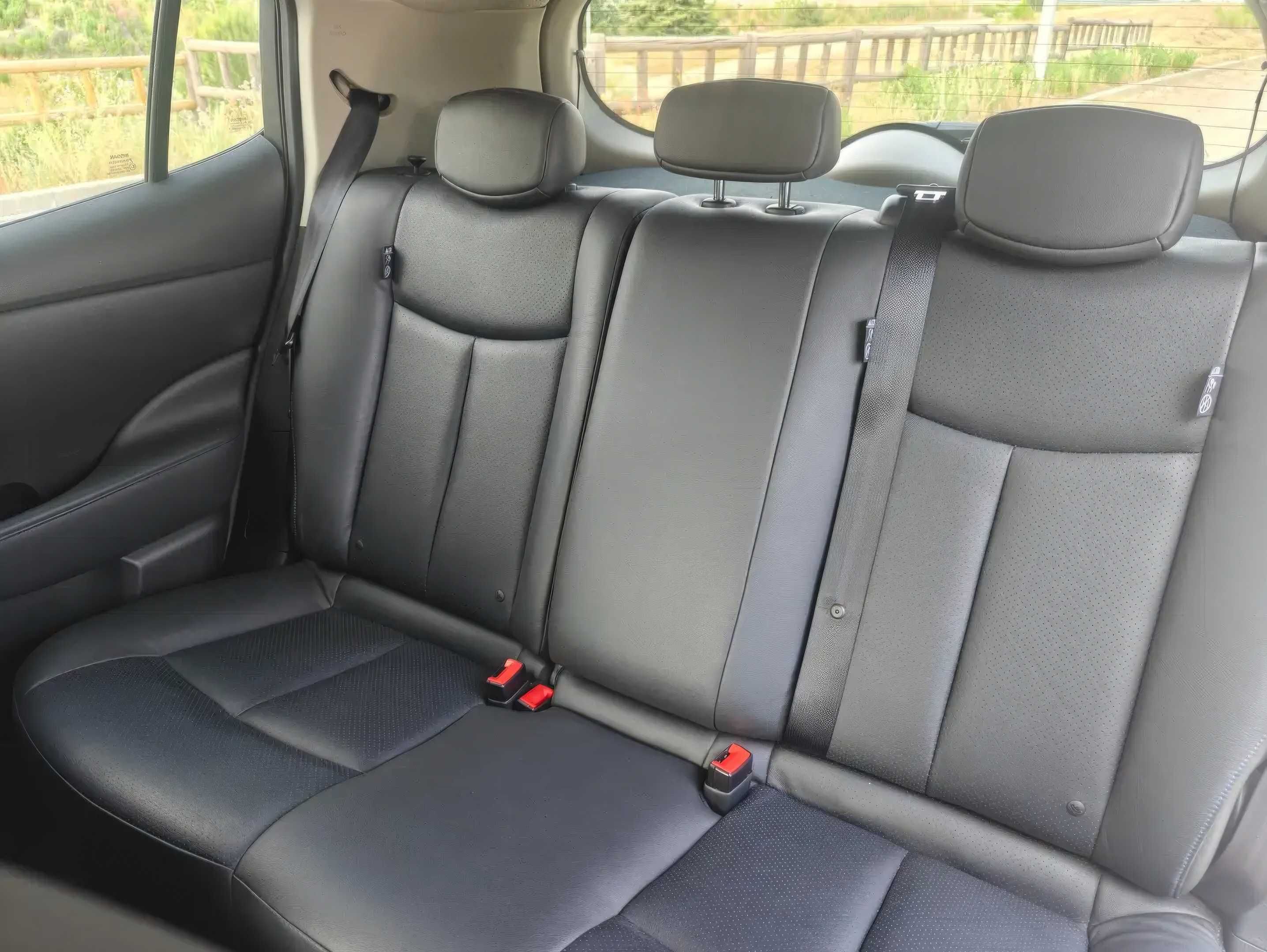 2015 Nissan Leaf FLEX