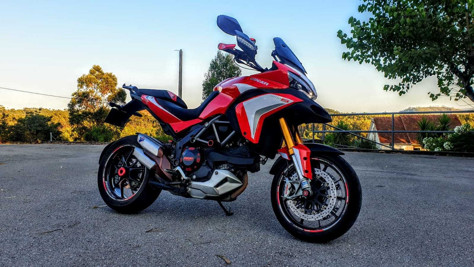 Ducati Multistrada 1200 S ( Única!!)