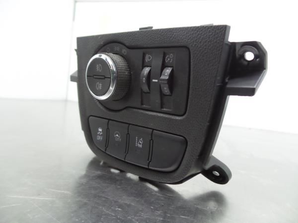 Botão / interruptor de luzes OPEL Karl