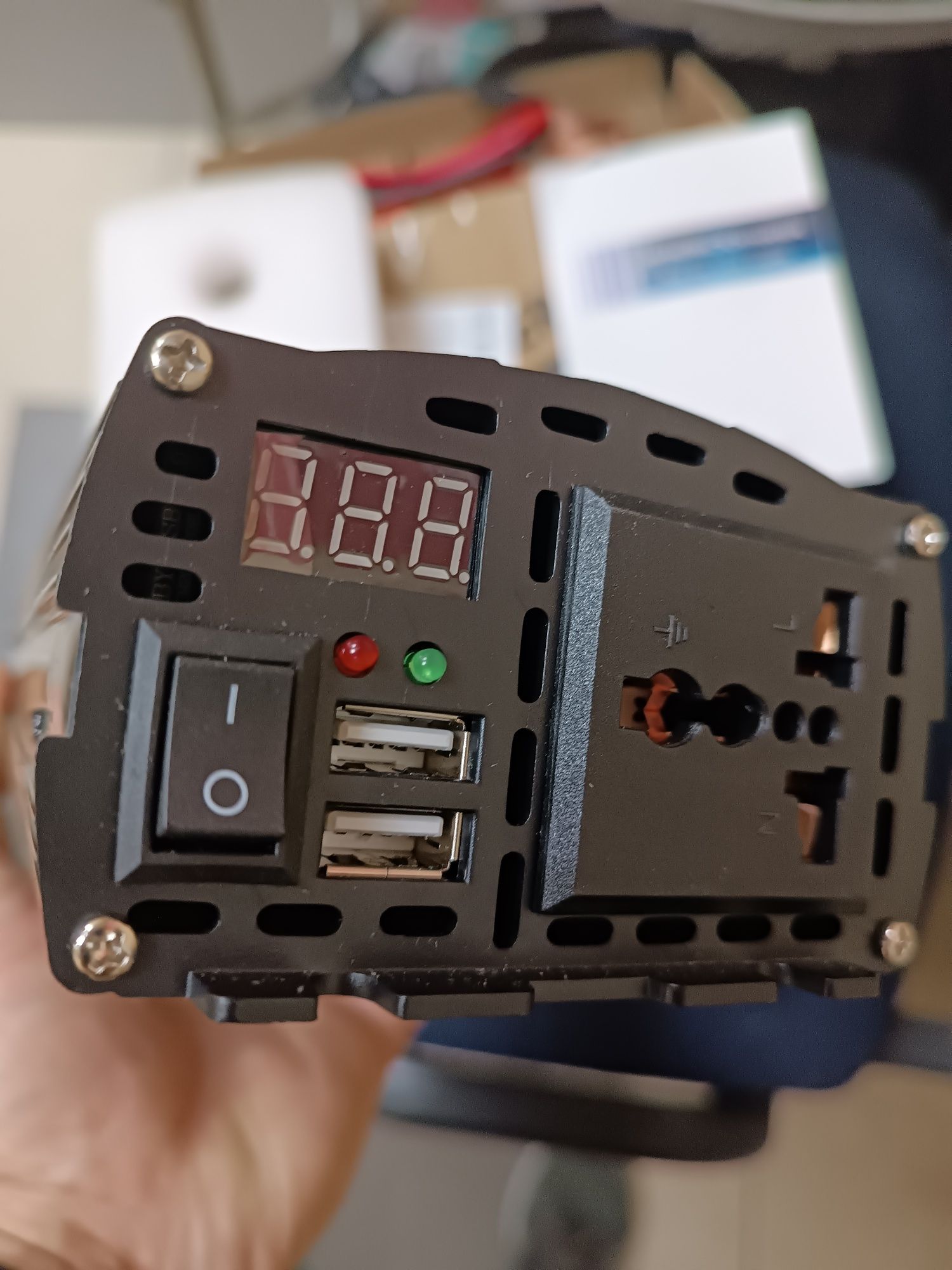 Инвертор, преобразователь Power Invertor 3000W, чистая синусоида!