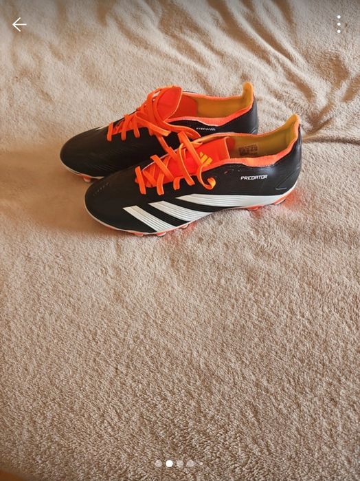 Vendo Chuteira Adidas Predador n° 40