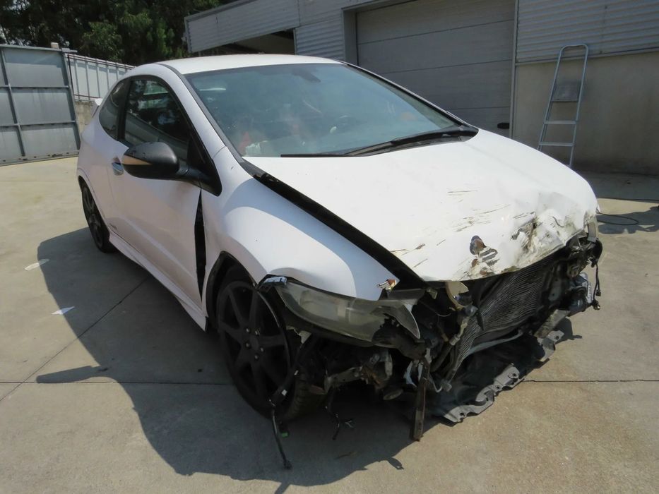 Honda Civic Type R 2.0 (201Cv) de 2007 - Peças Usadas (8415)