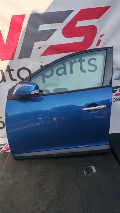 Передні ліві двері renault megane 3 колір TERNA