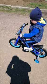 Велосипед дитячий двоколісний, з додатковими колесами діаметр 14см