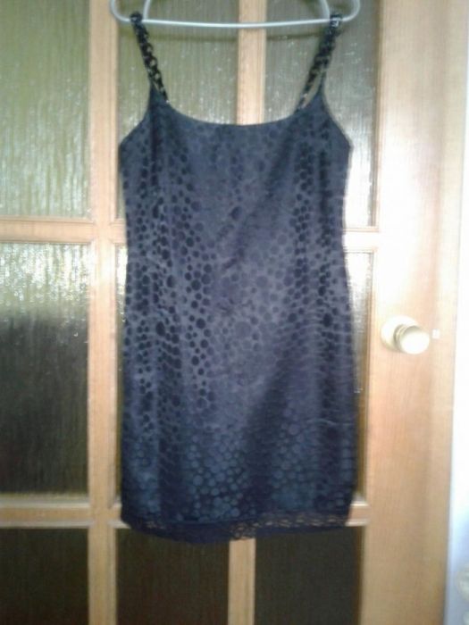 Нарядні плаття на будь-який смак