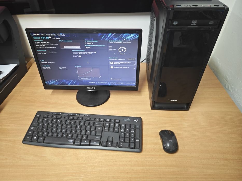 Komputer stacjonarny biurowy komplet gotowy do pracy. 8gb ram 1tb ssd