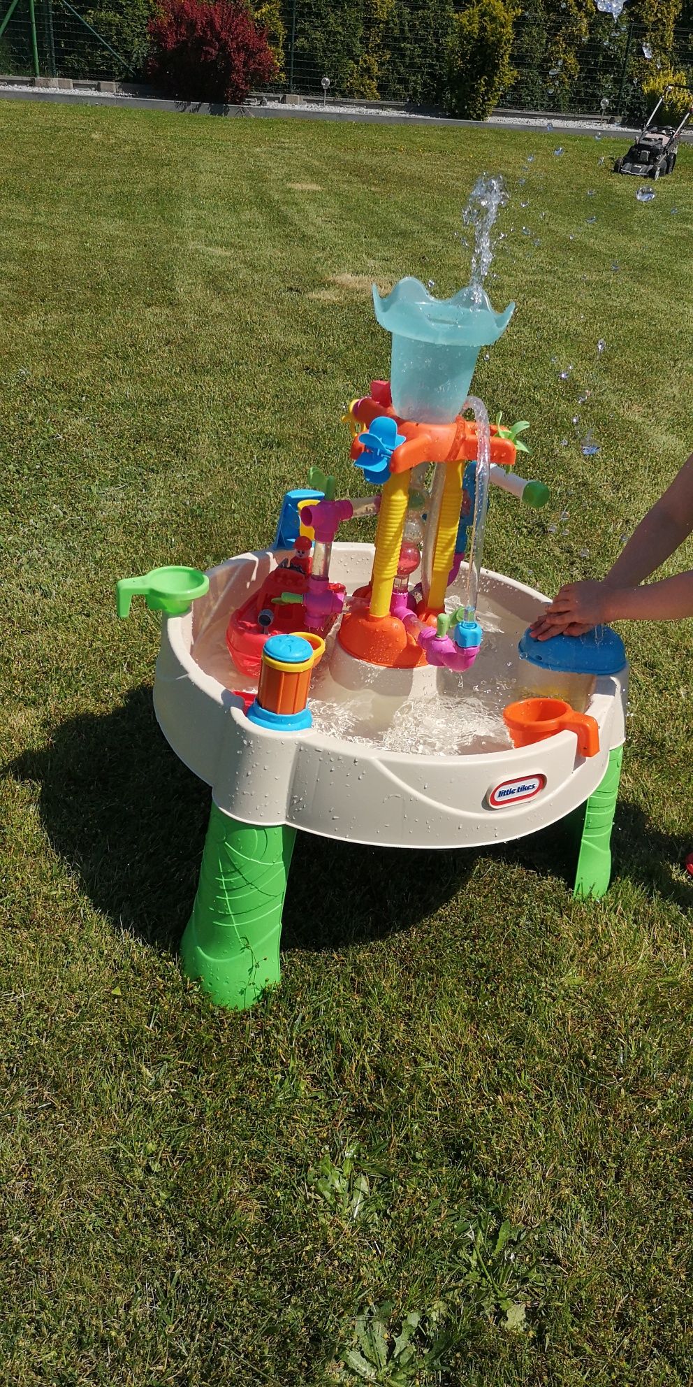 Stolik wodny/Fontanna wodna/Fabryka fontann, stolik Little tikes