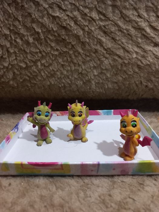 Дракончики Сафирас