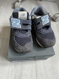 New Balance 28,5 granatowe