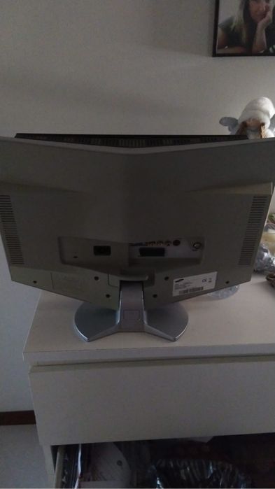 Monitores/Televisoes ACER e SAMSUNG