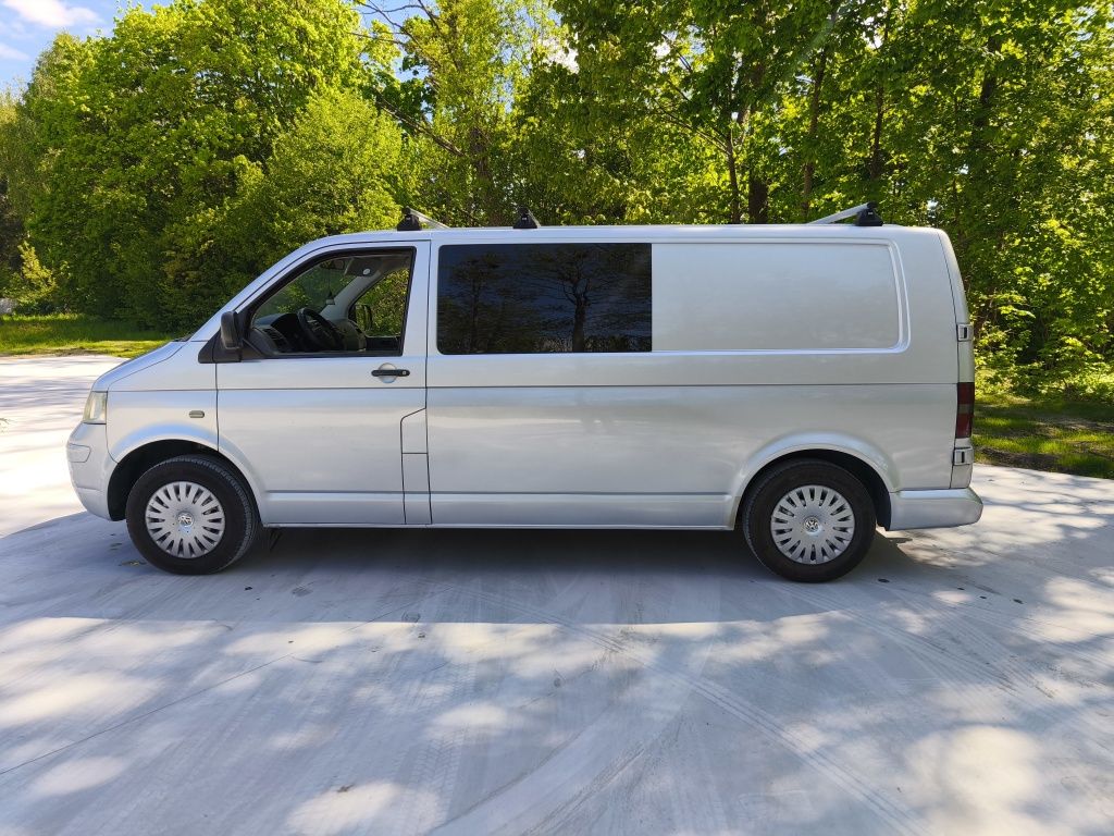 VW transporter/2.5 TDI/automat/long/2008 rok