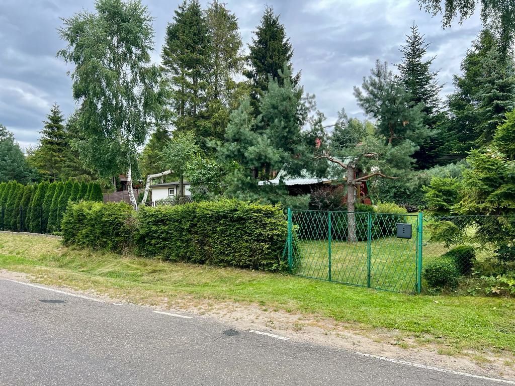 Domek nad jeziorem