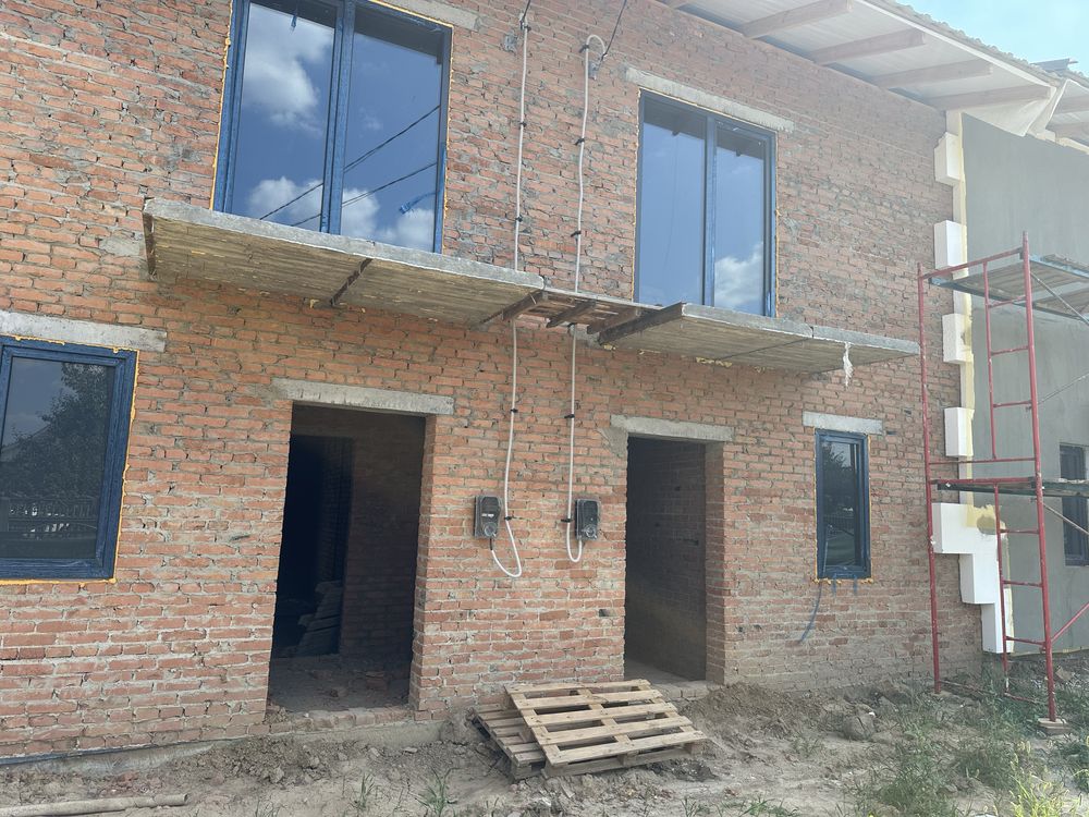 Продам Таунхаус 71 кв.м. Газ, Бруківка, Ближні Зарванц1