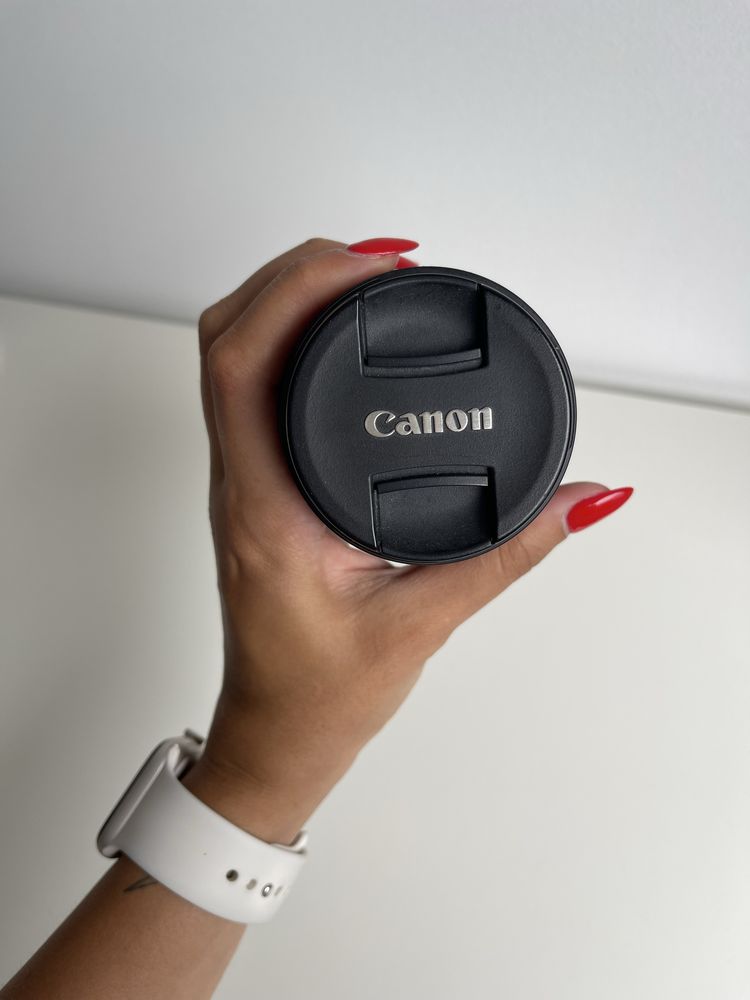 Lente Canon Zoom EF 75-300mm 1:4-5:6 III