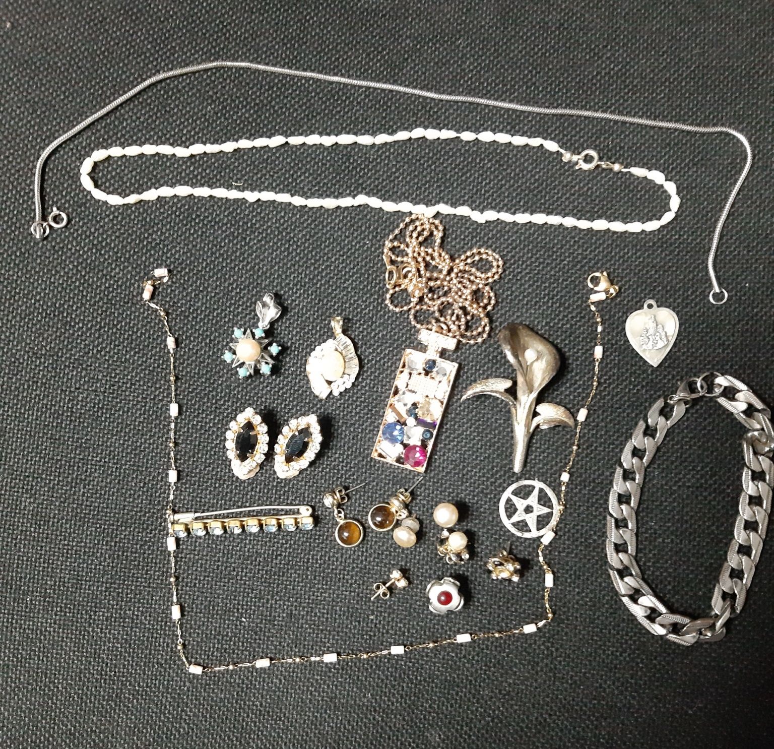 Artefatos variados.